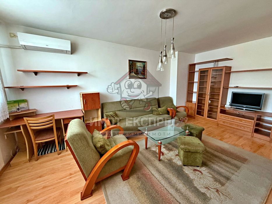 Дава се под наем Двустаен апартамент в Асеновград - 60 кв.м за 280.5 € - Снимка #1