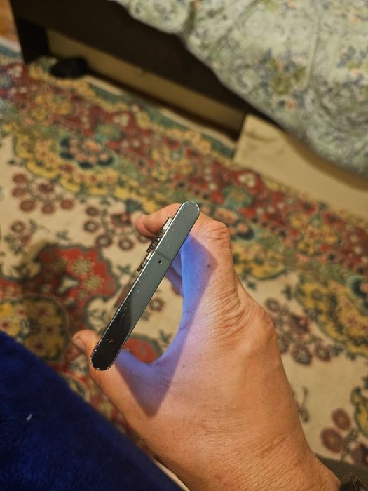 Самсунг с22ултро 128г опер 8