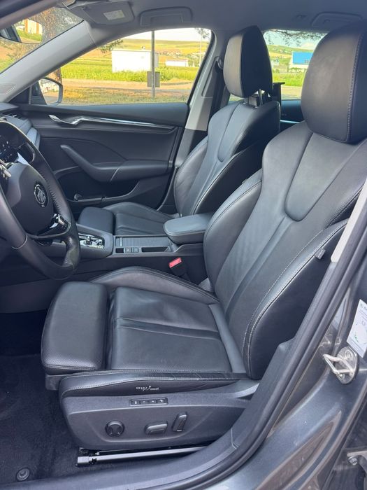 Skoda Octavia 2022/Matrix/Virtual/Piele ventilata/Camera/Led
