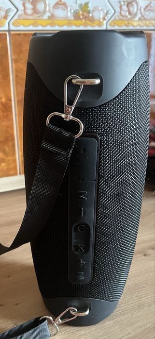 Boxa vivess utilizata dar in stare foarte buna