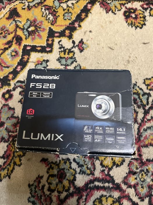 Продам цифровую фотокамеру Panasonic