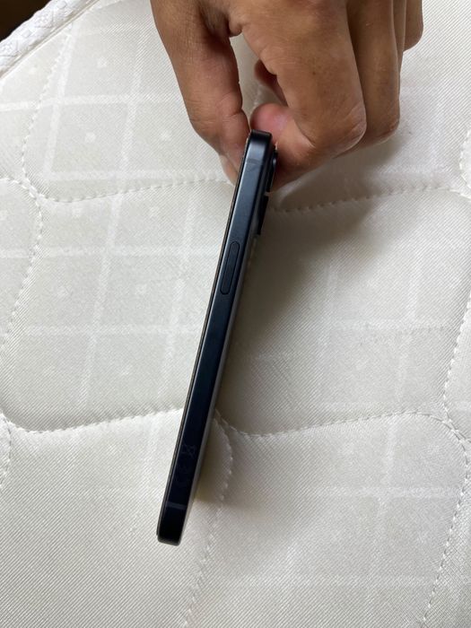 Iphon 15 оригинал зарядчигімен