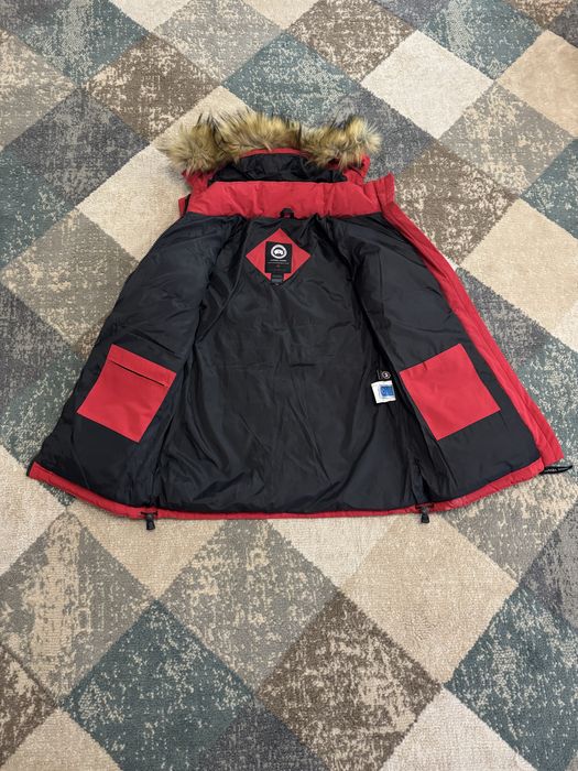 Дамско яке Canada Goose - 100% пух