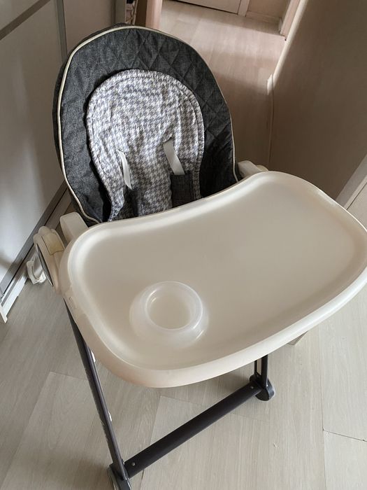 Стул для кормления
