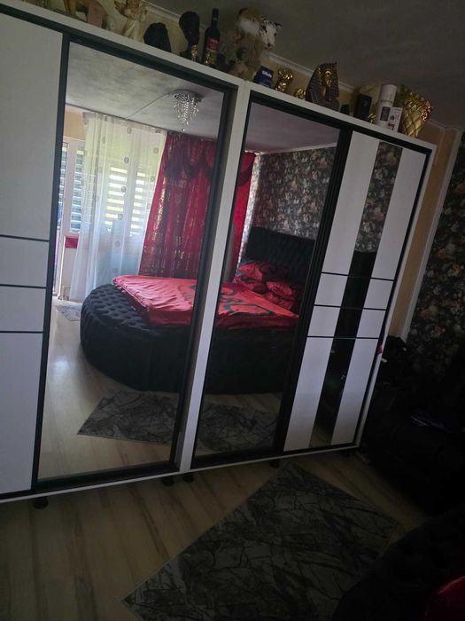 Dressing cu oglinzi