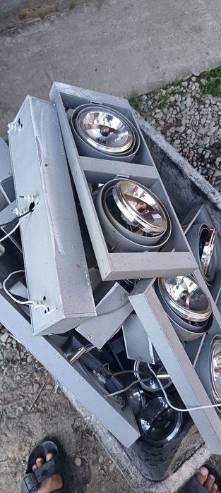 Lampi vintage din aluminiu