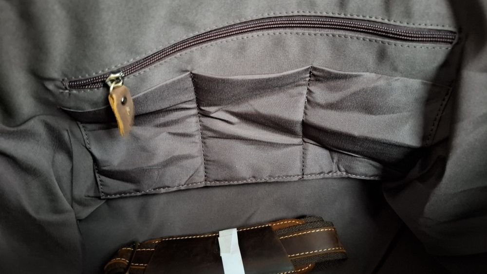 Коженая сумка DAINEX