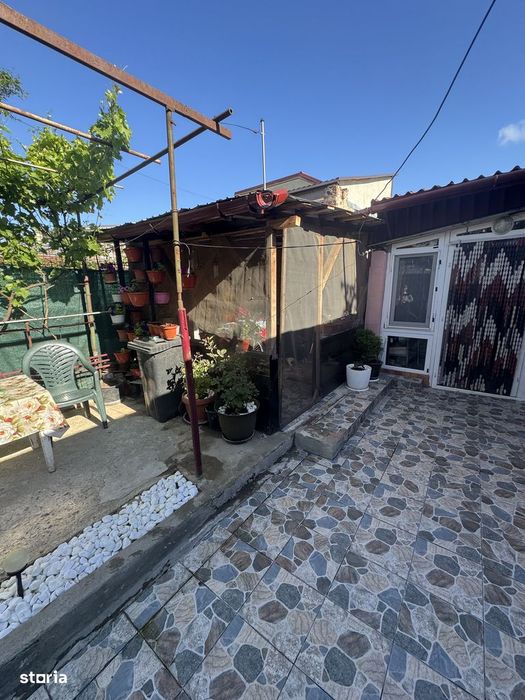 Casă cu pivniță și curte Sector 5 Soseaua Bucuresti-Magurele