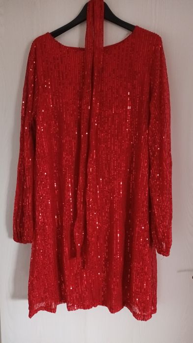 Vand rochie cu paiete