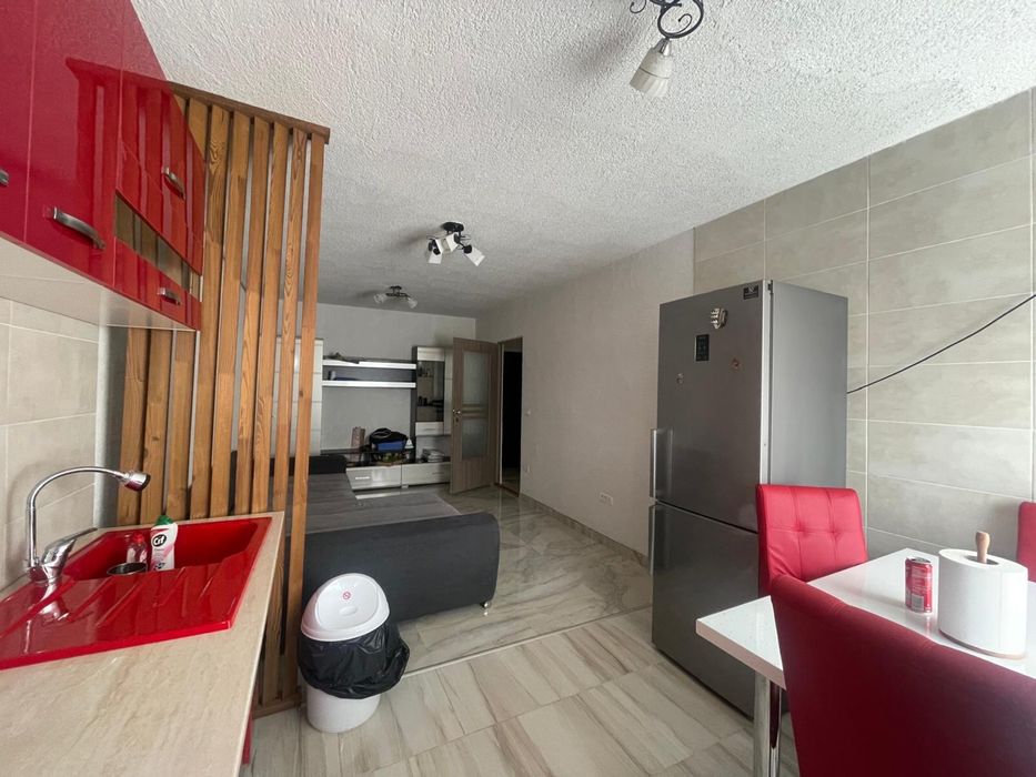 Inchiriez apartament modern 3 camere,bloc nou ultracentral Arad-disponibil de la 1 iulie