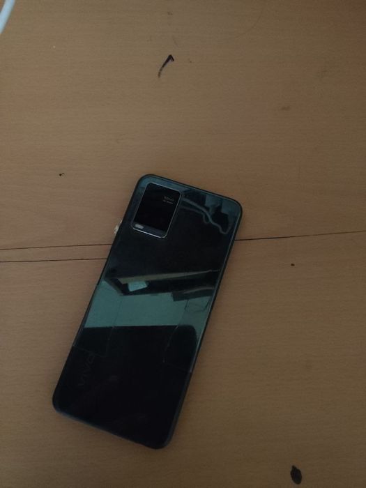 Продам Vivo you 33s