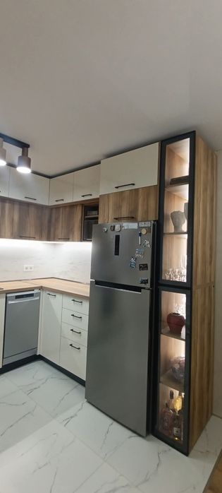 Продава се Тристаен апартамент в Плевен, Сторгозия - 76 кв.м за 1968 €/кв.м - Снимка #10
