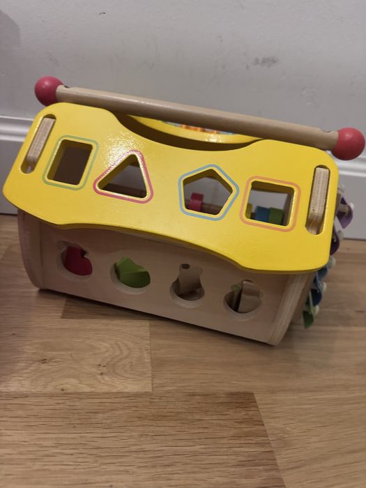 Детски играчки, сортери- дървени и други