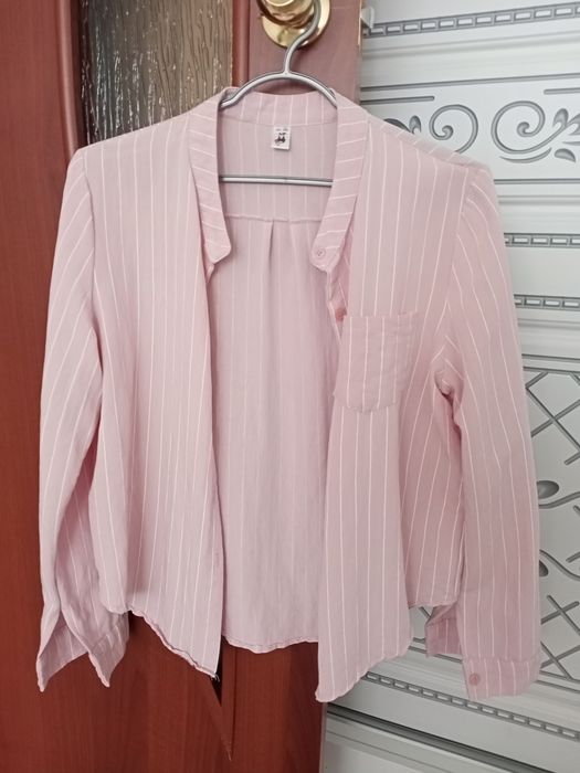 Продам рубашку женскую