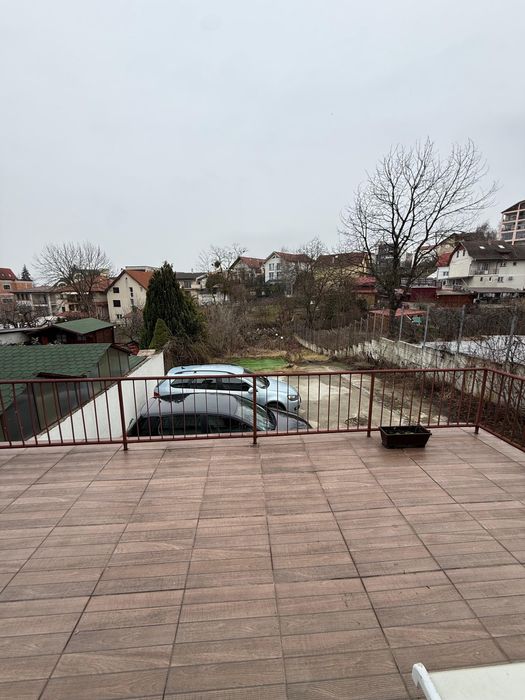 Proprietar, inchiriez casa in Andrei Muresanu birouri sau rezidential