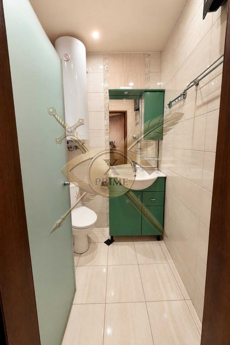 Дава се под наем Тристаен апартамент в Варна, Цветен квартал - 80 кв.м за 500 € - Снимка #9