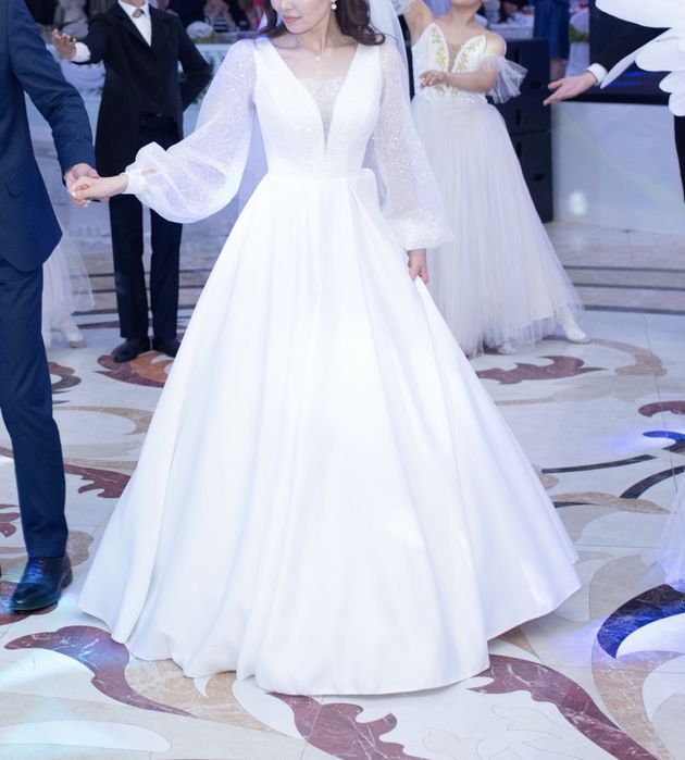 Продам свадебное платье