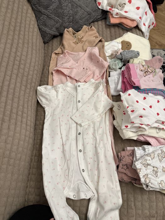 Продам детские вещи