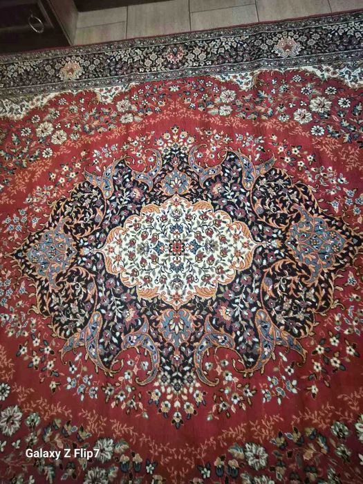 Килим 100% вълна