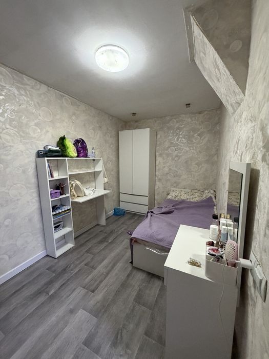 Гарнитур детский / для подростка