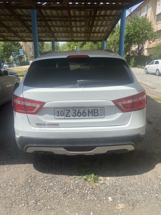 Lada vesta cross