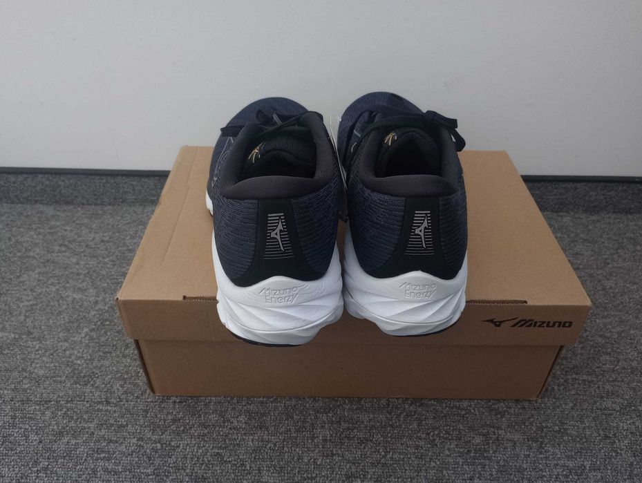 Mizuno Обувки за бягане Wave Rider 26, 45 EU