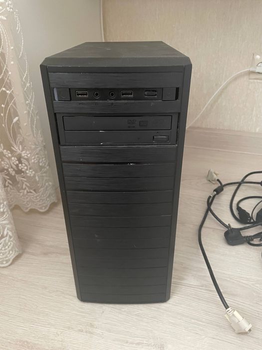 Блок питания, кейс, куллер, материнка lga1155, дисковод