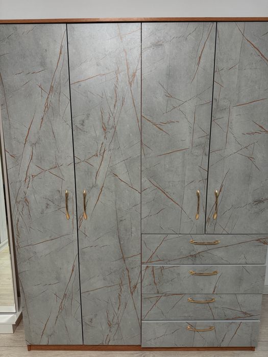 Шкаф 4 есіктік 4 тартпасы бар