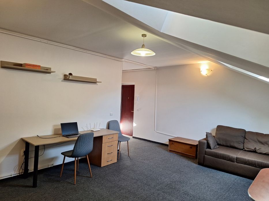 Apartament două camere zorilor