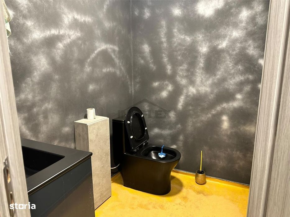 Decebal Spatiu comercial 95 mp vizibilitate stradala