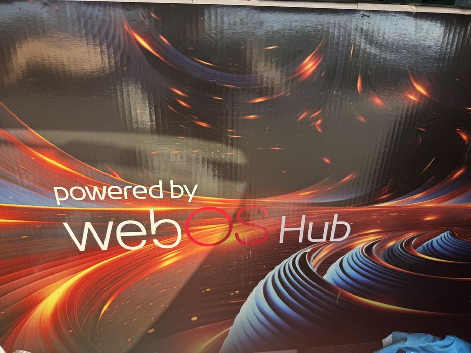 LG weboshub 109 см телевизор