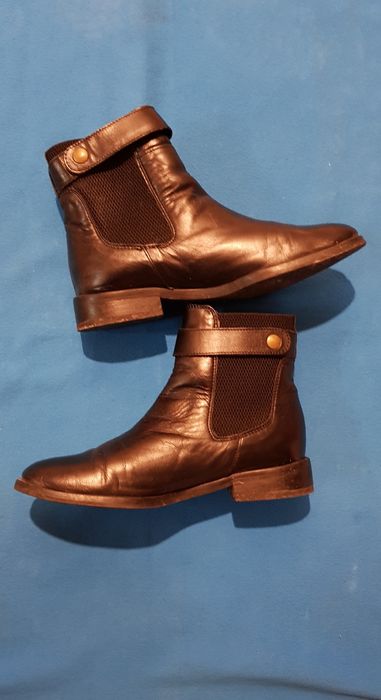 Ghete damă de piele