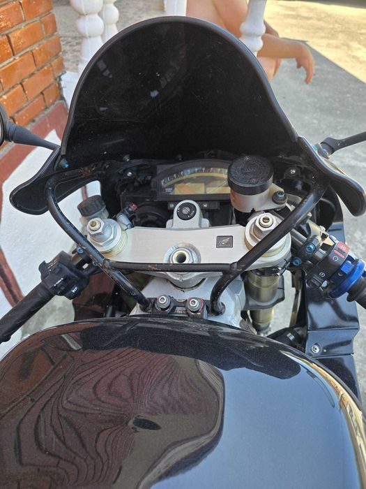 Vand motocicleta Honda VTR1000SP