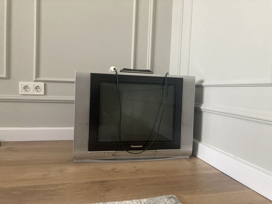 Телевизор panasonic