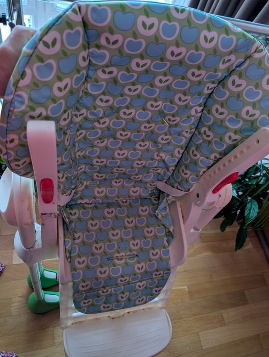 Scaun de masa Chicco Polly