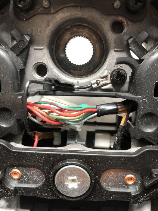 volan cu comenzi  honda accord 2.0 benzina 2011