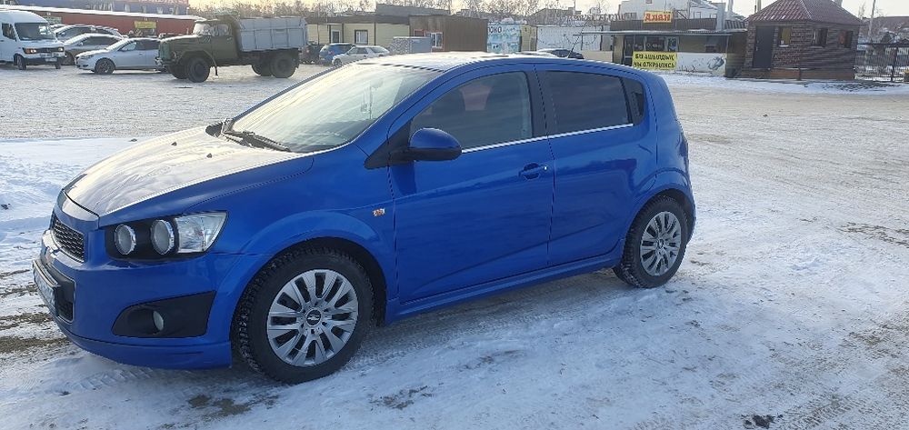 Продам шеврале авео