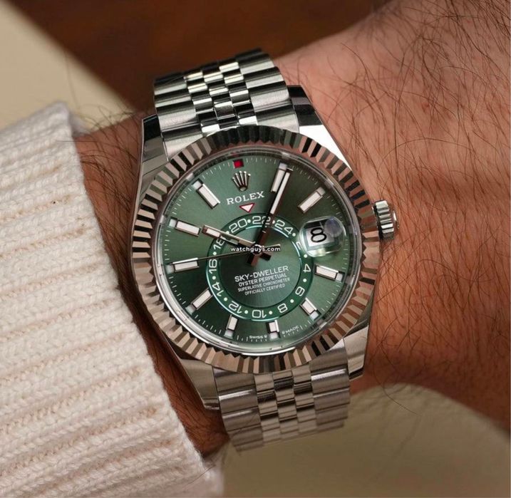 Rolex Sky-dweller green dial