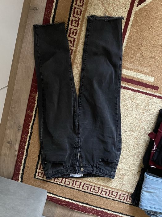 Джинсы s-m размер