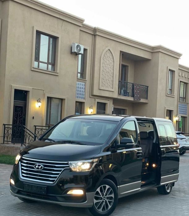 Микроавтобус Алматы  аренда заказ минивэн Hyundai Starex Urban 8персон