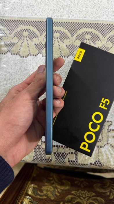Poco F5 5G 12/256  GB