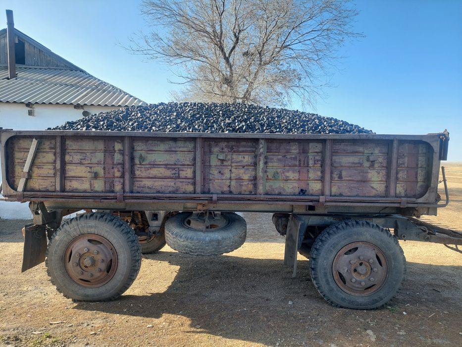 Продаю прицеп на зил