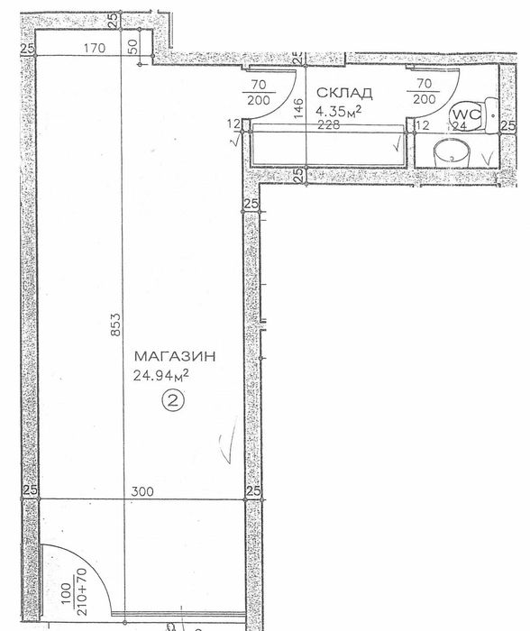 Магазин в тухлена сграда в кв. Павлово