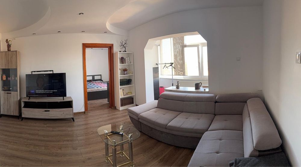 Inchiriez apartament 3 camere central