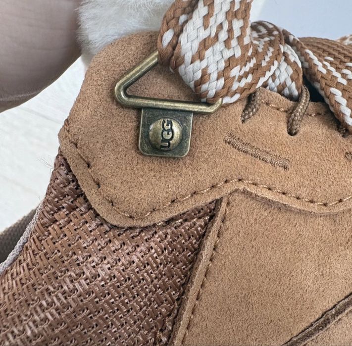 Ugg Lowmell marimea 38