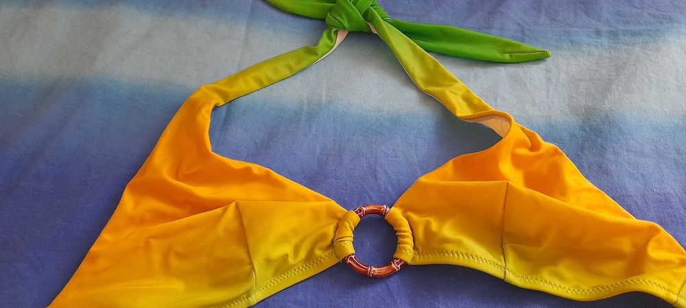 Costum de baie /doua piese