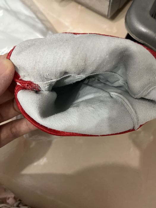 Продам перчатки кожанные