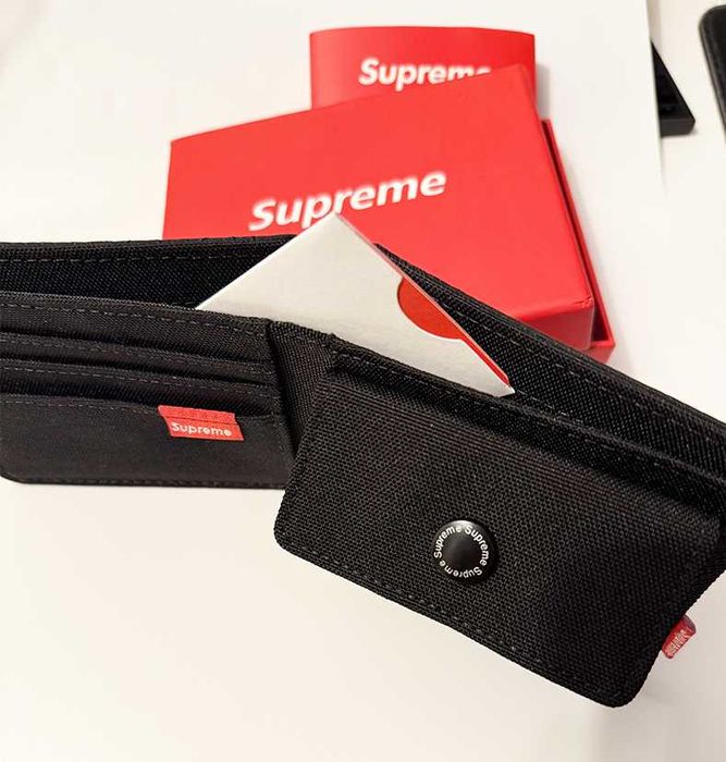 Portofel negru stil Supreme cu compartimente