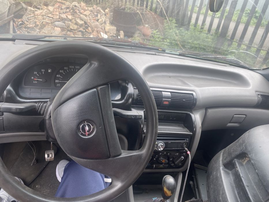 Прадаю опель Астра Ф