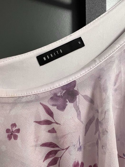 Лятна рокля с един ръкав, размер S, от Mohito